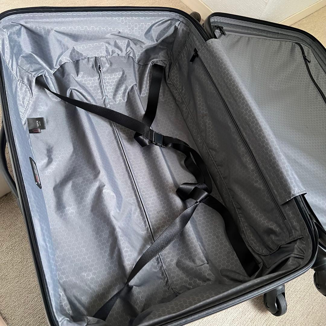 TUMI 花柄大型キャリーケース