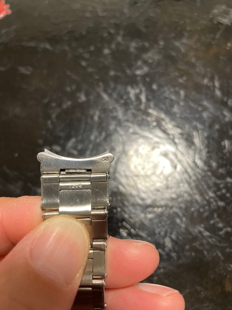 リベットブレス　20ミリ