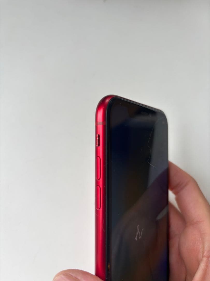 iPhone XR 64GB 赤 simフリー 本体のみ
