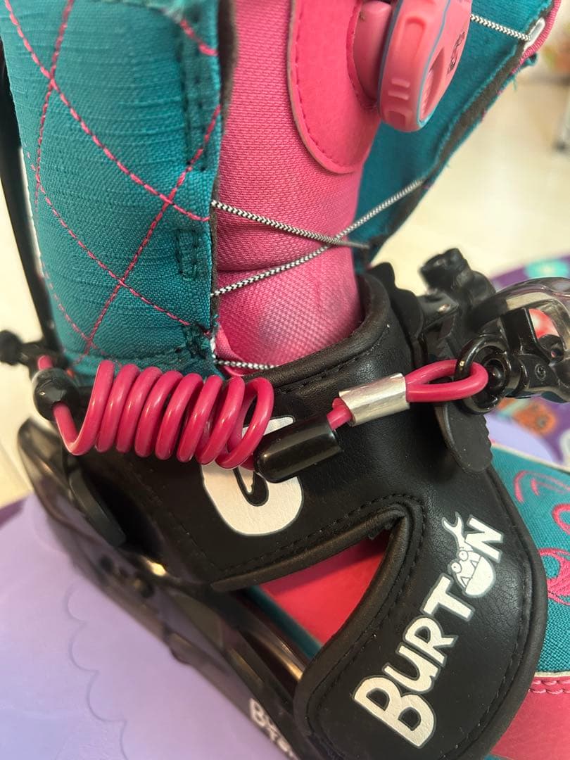 【女の子/キッズ】BURTON 115cm ボード ブーツ ビンディングセット