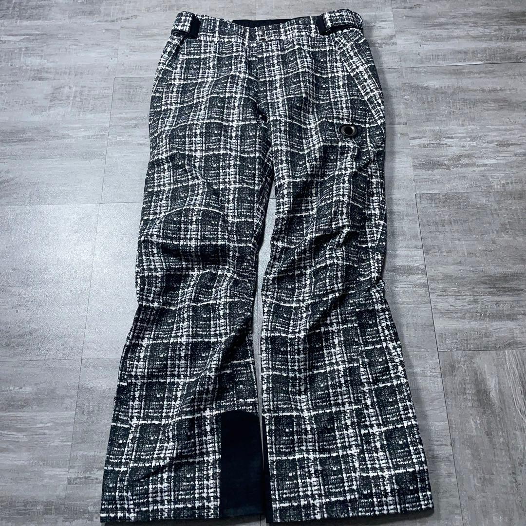 オススメ⭐︎ ONYONE スキーウェア デモモデル SーM チェック柄 総柄 S