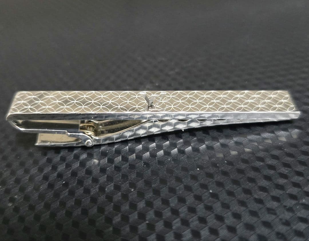Louis Vuitton 本物、ネクタイピン定価5万5千円程