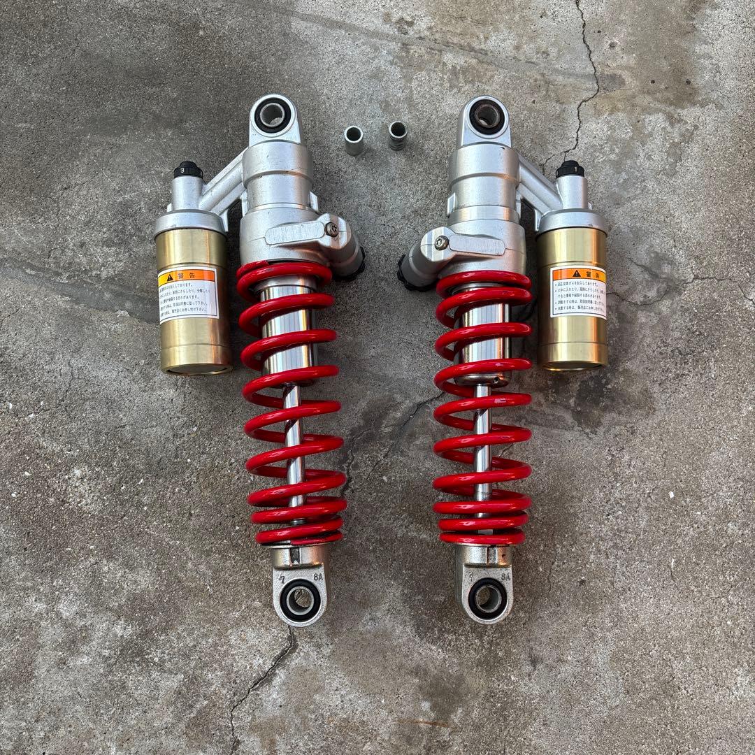 GSX1400純正リヤショック　オイル漏れ無し