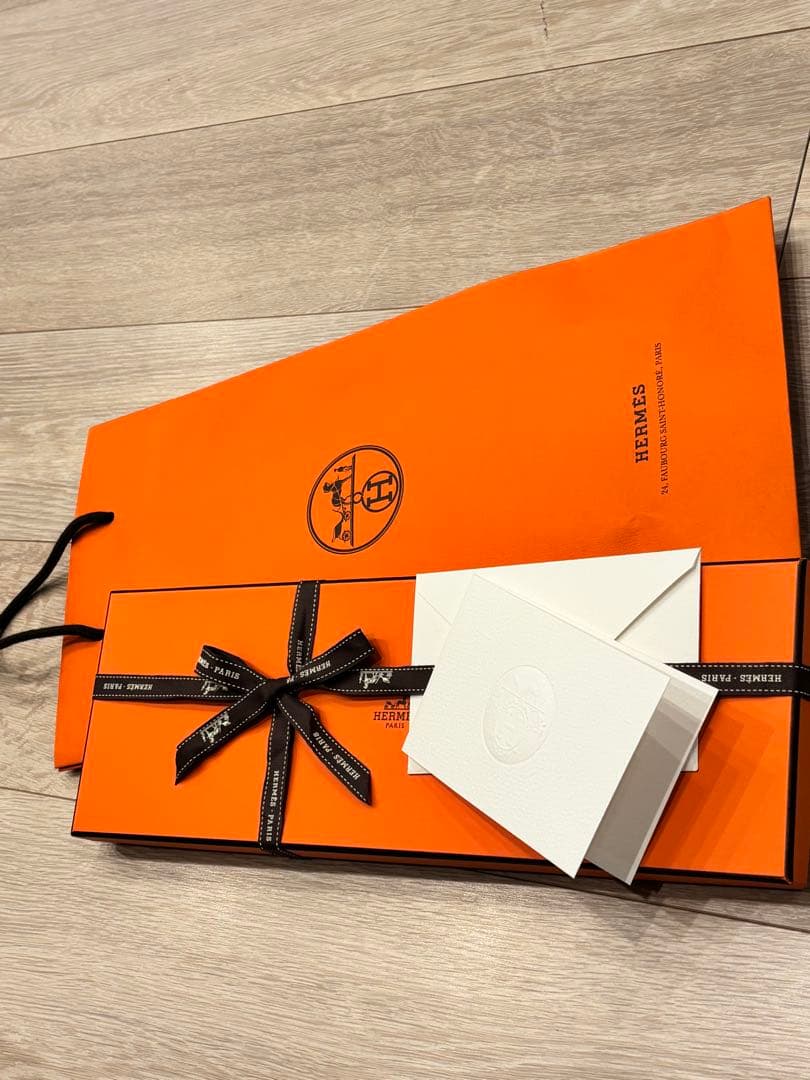 未使用品 HERMES シルクタイ ラ・クレ・デュ・ボヌール　339315T