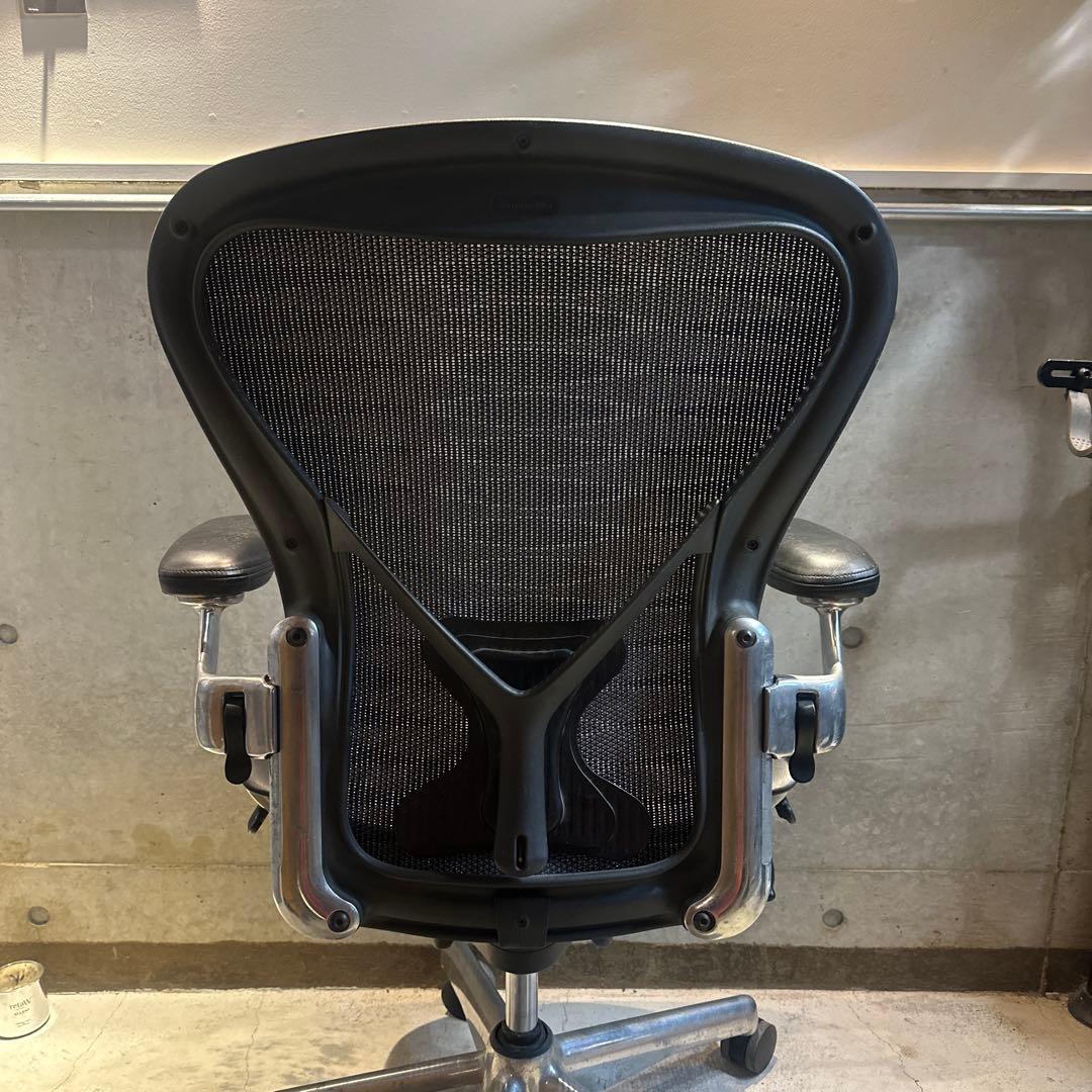 ハーマンミラー アーロンチェア Bサイズ アルミ2009年