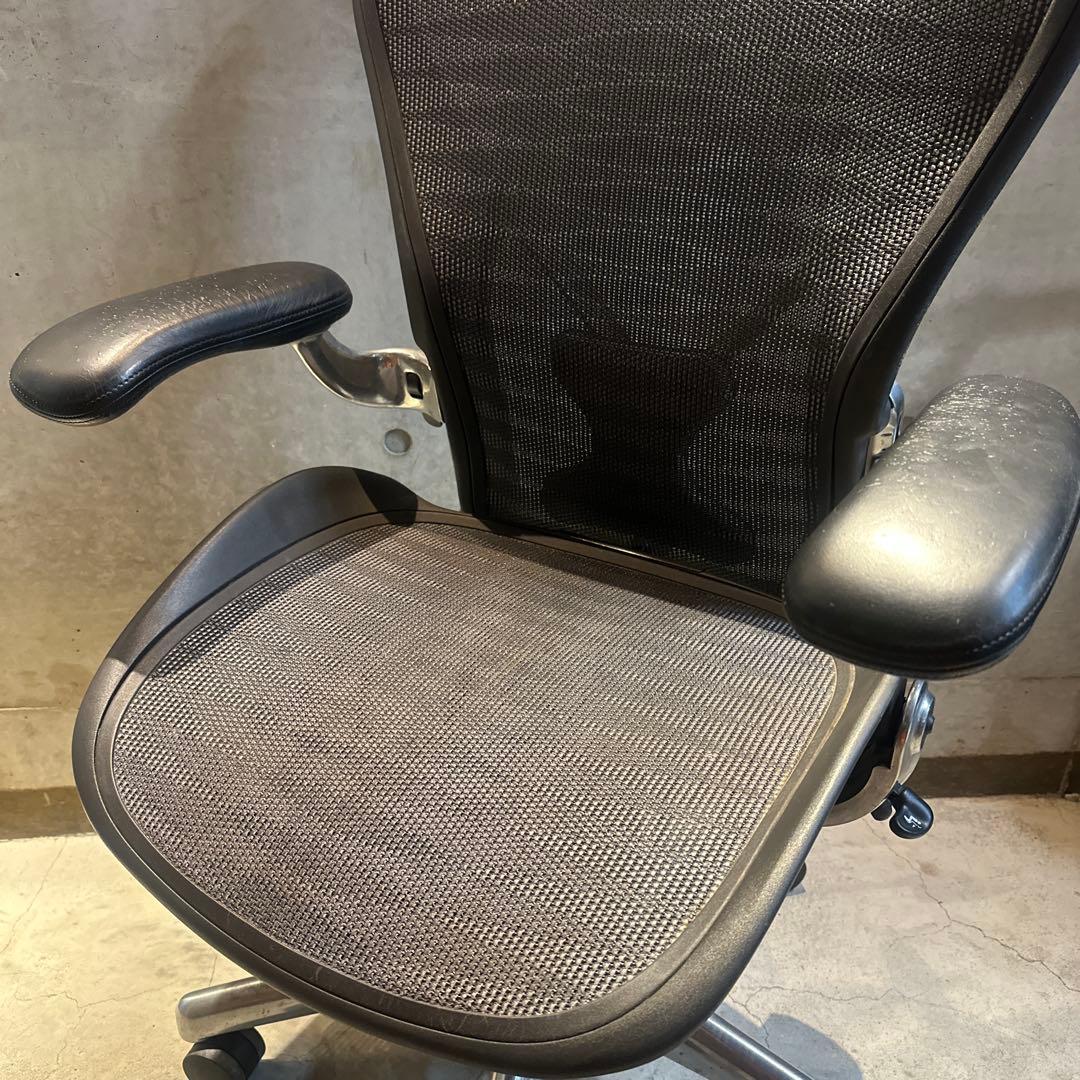 ハーマンミラー アーロンチェア Bサイズ アルミ2009年