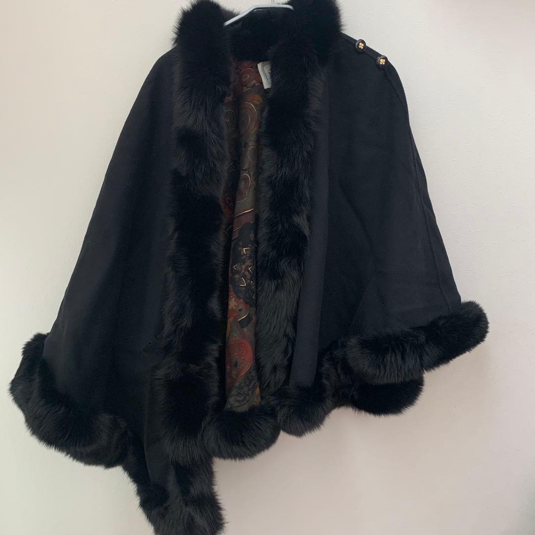美品⭐︎vivreビブレ　黒　カシミヤ　ケープ　フォックスファー付　ポンチョコート