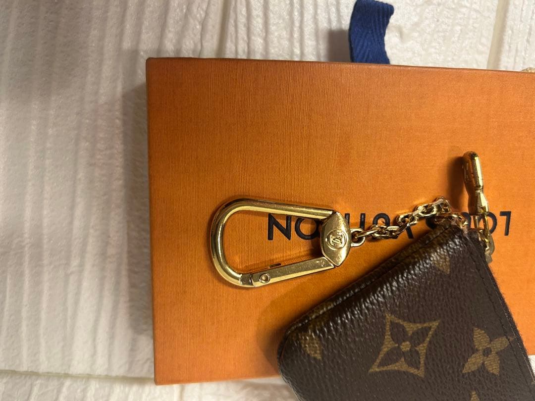 ルイヴィトン　キーケース　小銭入れ　パース　モノグラム　美品