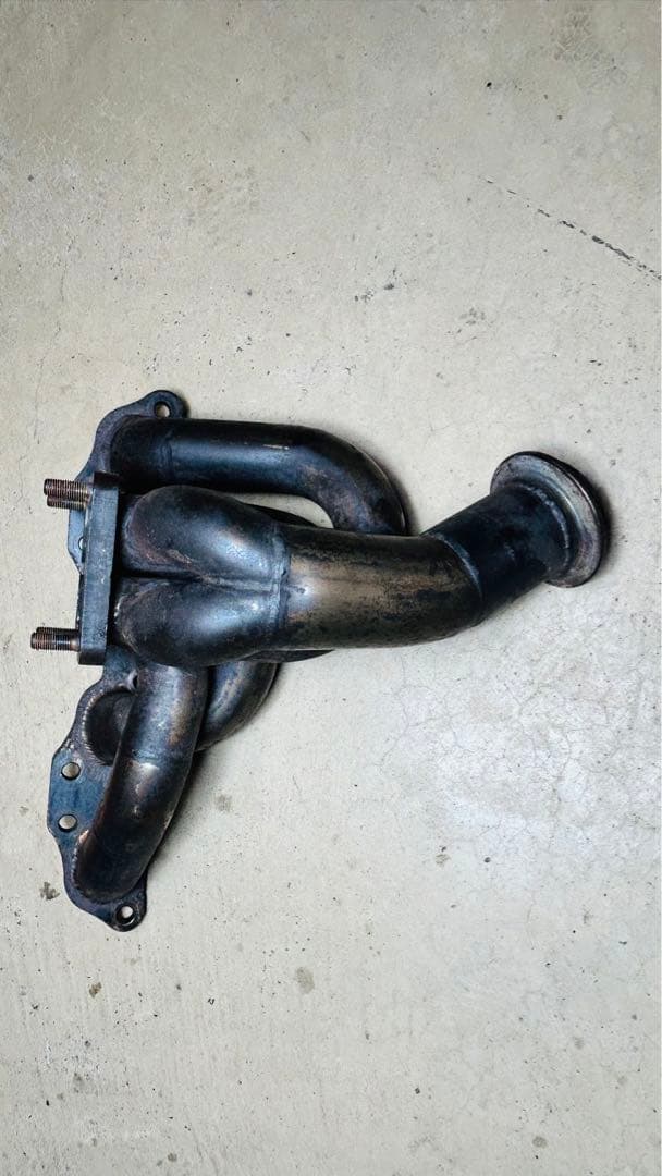 sr20 エキゾーストマニホールド