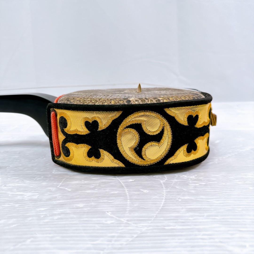 【美品】沖縄三線 蛇皮線 本皮 蛇皮 三味線 本蛇皮 民族楽器 黒漆