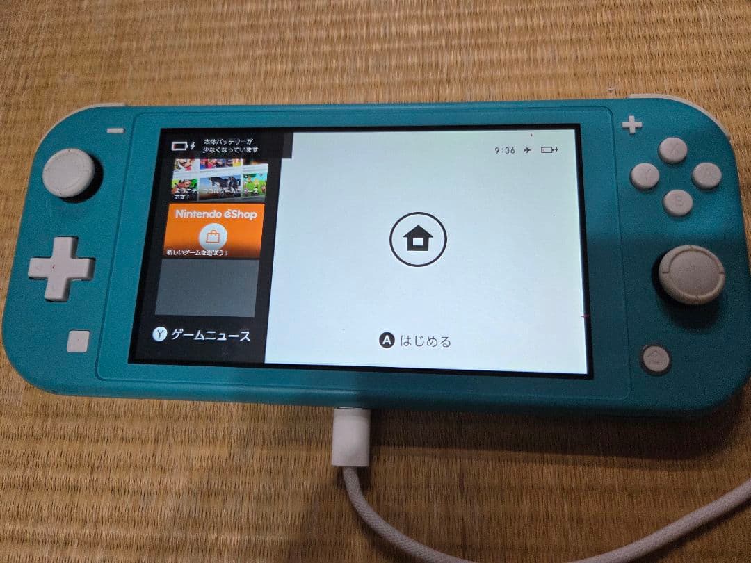 ニンテンドースイッチ　ライト 本体のみ　付属品なし