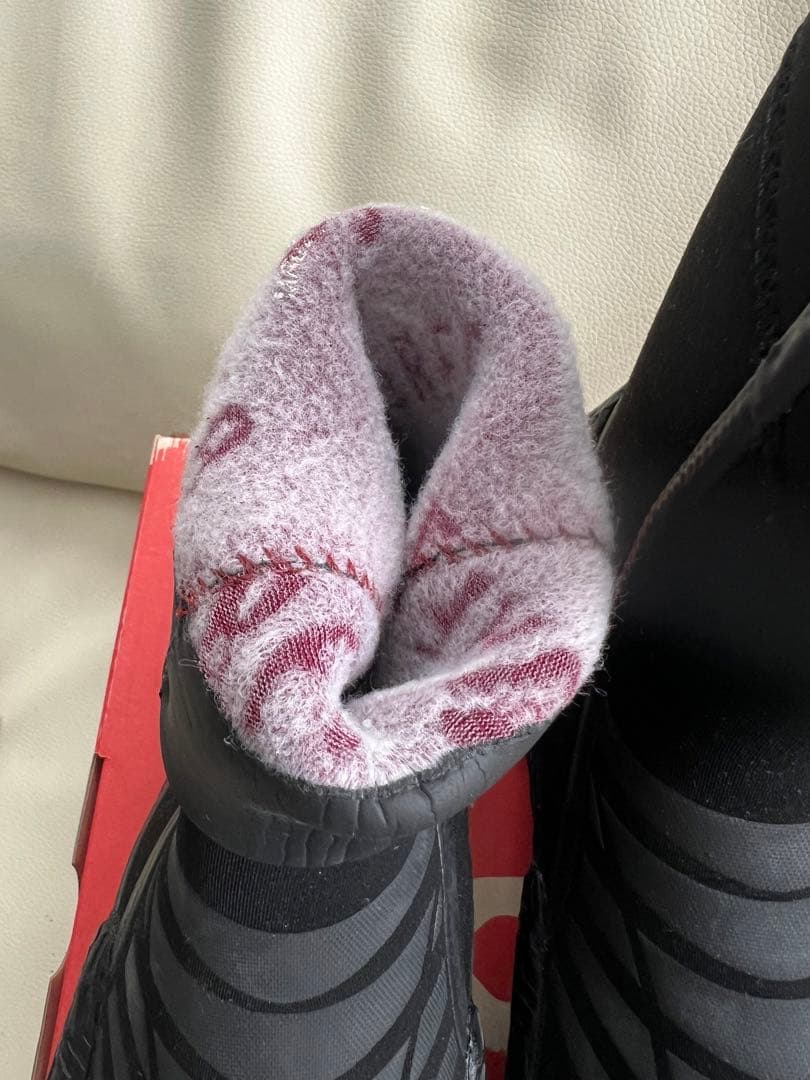 新品未使用品SURF8サーフ8スプリットソールブーツ5mm 裏起毛