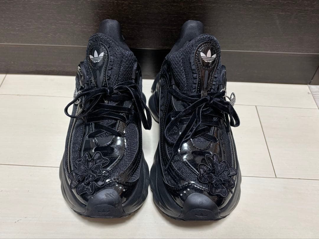 OZVENUZ W /アディダスヴィーナス