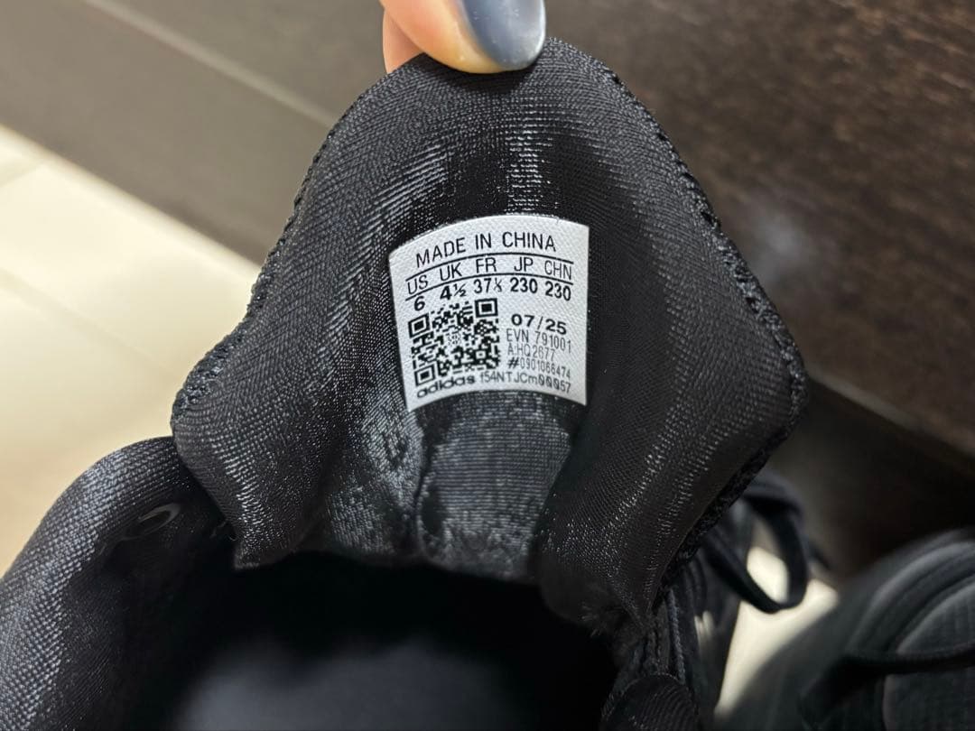 OZVENUZ W /アディダスヴィーナス