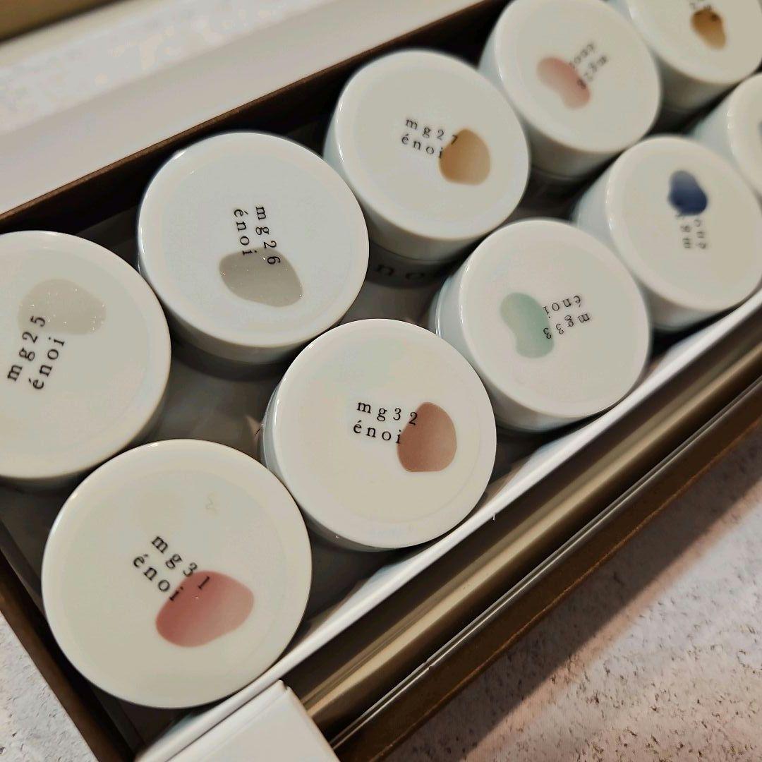 【25％オフ】énoi ぷるまぐmg25～mg34 + シークレット35.36