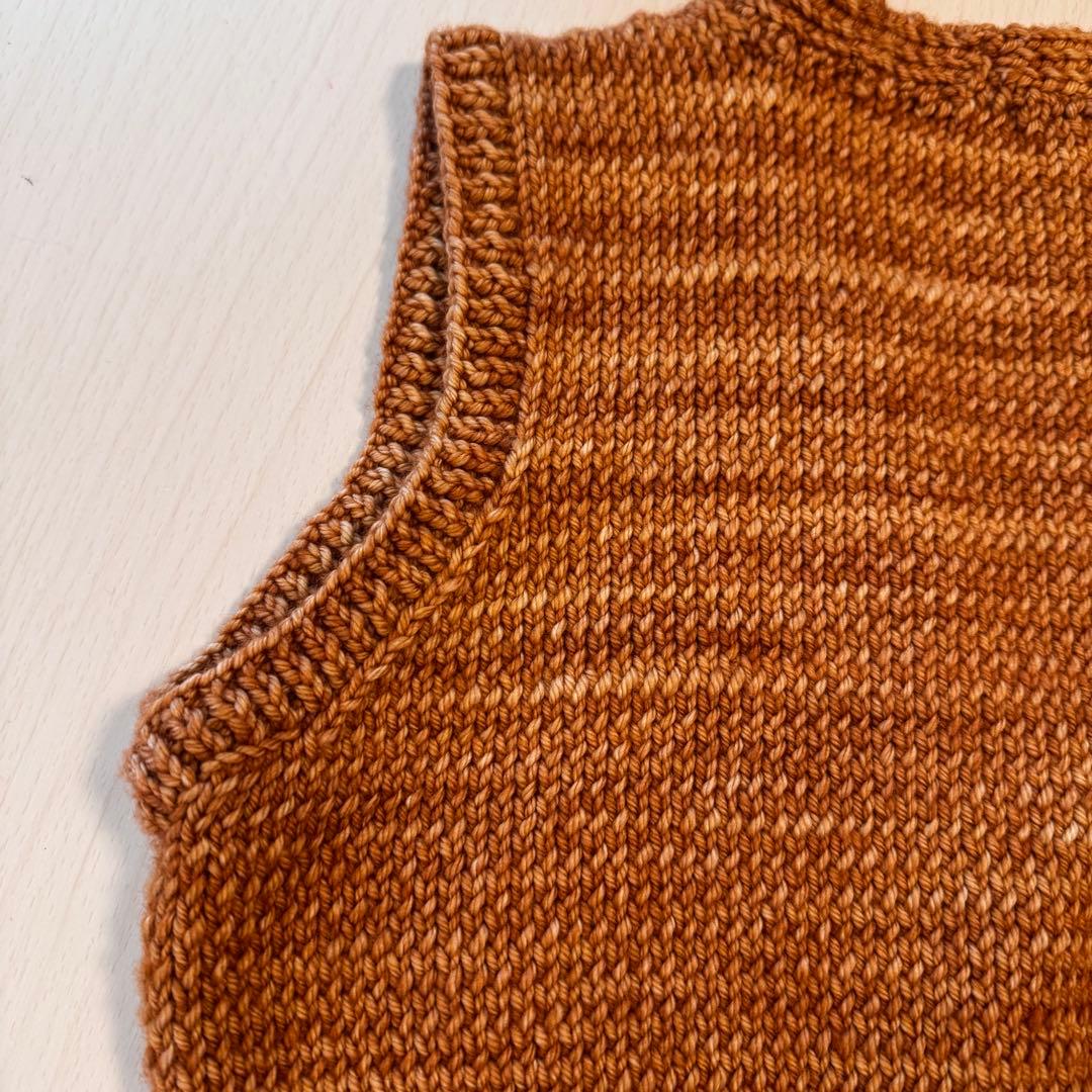 misha and puff毛糸使用　ベスト　zigzag　ハンドメイド