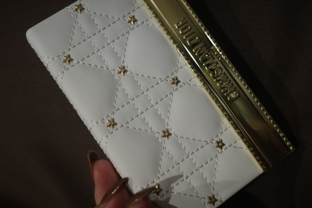 2025 Dior クリスマスコフレ アイシャドウ 未使用