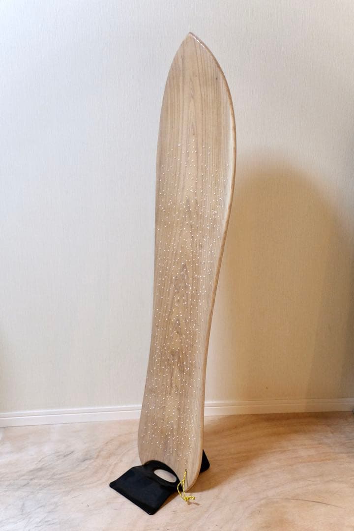 【送料無料】雪板完成品（スノートイtoy）長さ129cmm【新品】