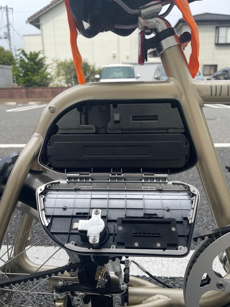 【やまやま】　wimo coozy シャンパンゴールド　電動アシスト自転車