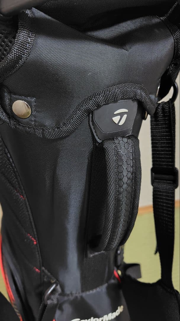 TaylorMade ゴルフバッグ スタンド付き ブラック/レッド