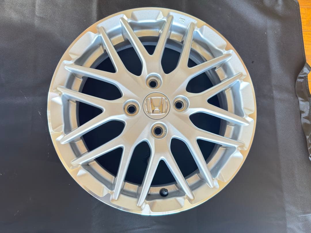 ホンダ 15インチ 純正ホイール　N-BOX