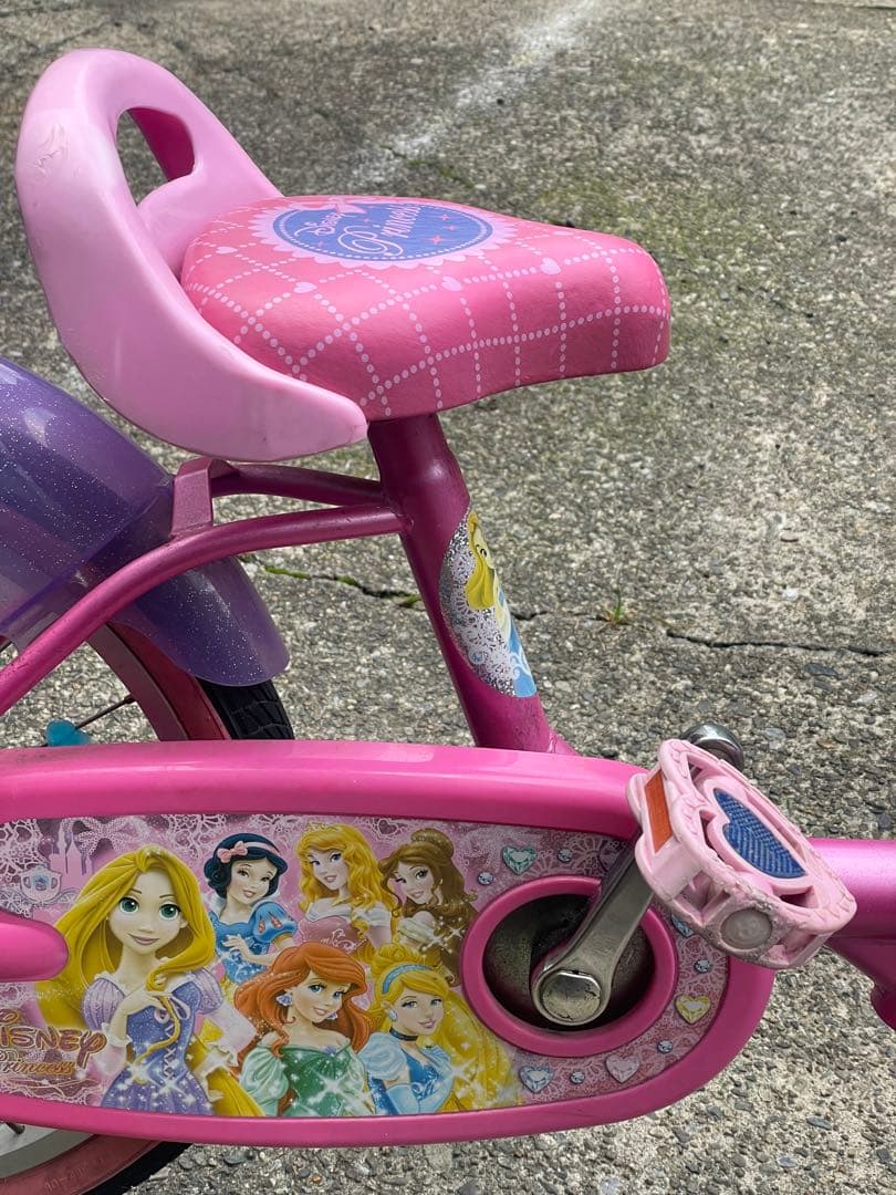 y*.様 [送料込み] ディズニープリンセスの自転車 18インチ