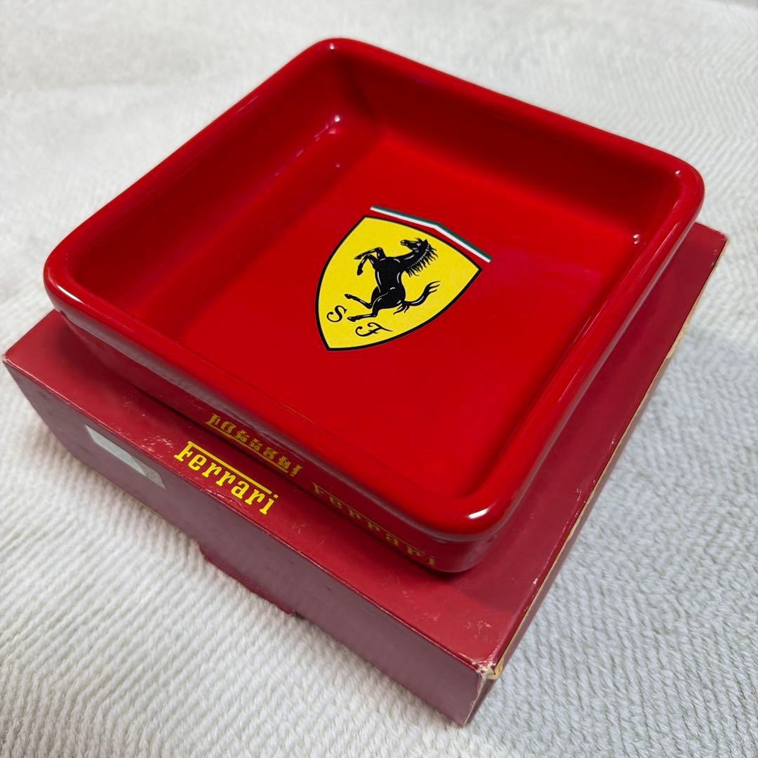 フェラーリ オフィシャル 陶器製 灰皿 アクセサリーケース キーケース