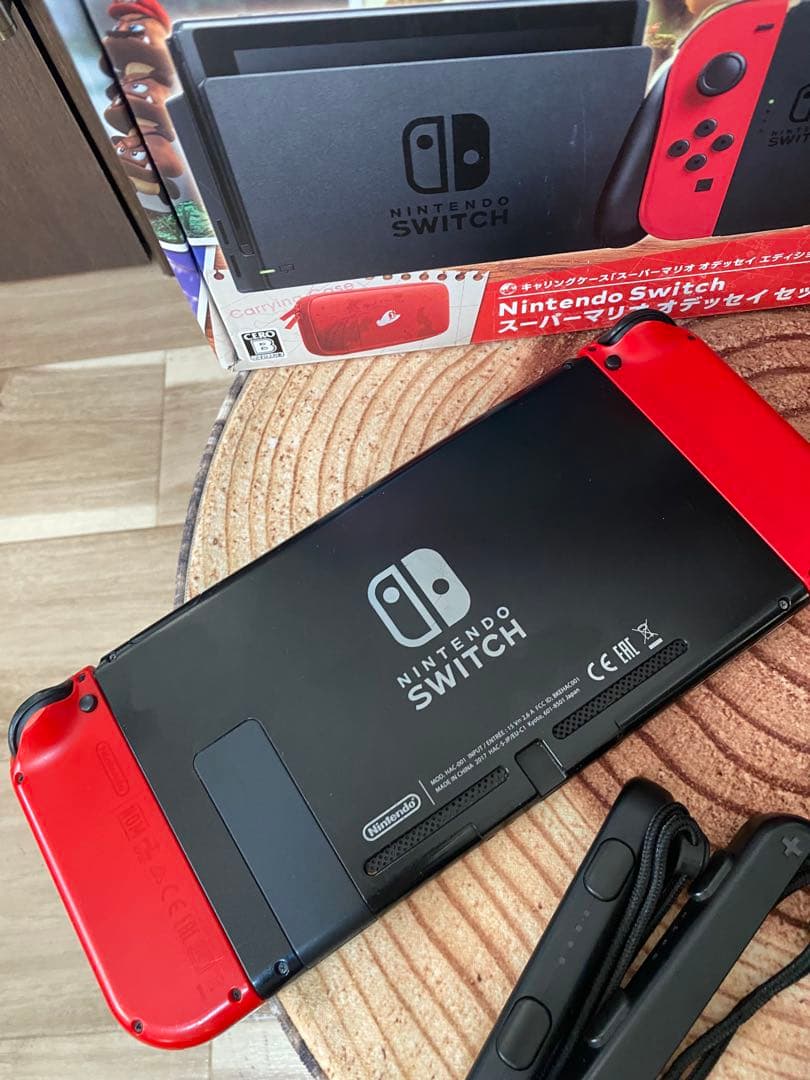 Nintendo Switch ニンテンドースイッチ本体マリオモデルカセット付き