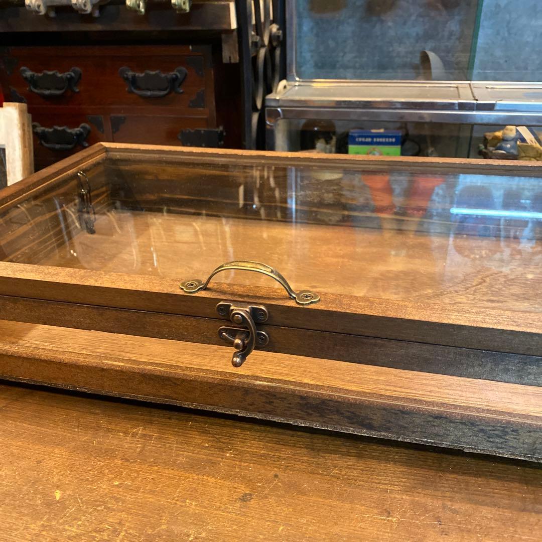 大きめ木製ガラスディスプレイケース