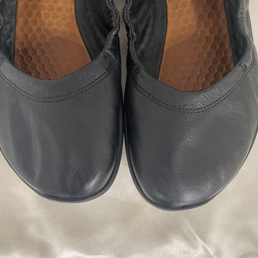 VIVOBAREFOOT ブラック フラットシューズ