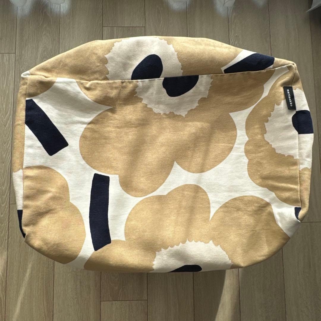 マリメッコ Unikko Puffi クッション&カバー オフホワイト×ベージュ