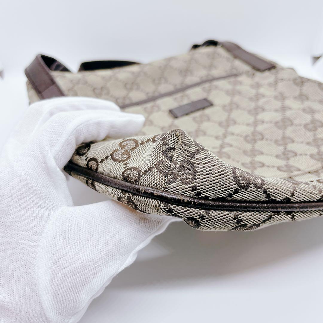 GUCCI GG柄キャンバス ショルダーバッグ ベージュ 122793