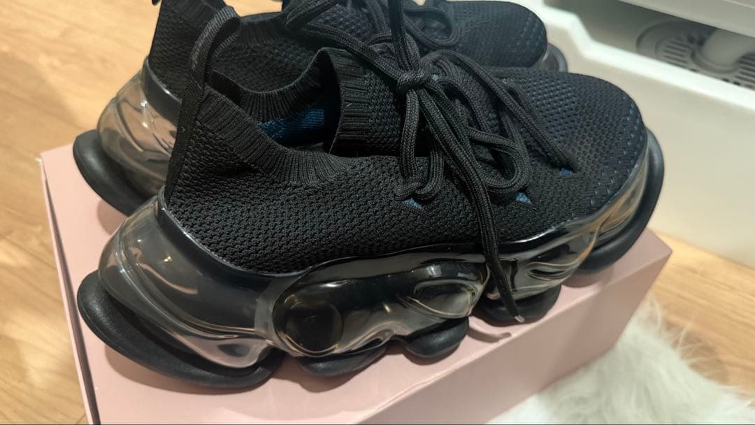 Grounds スニーカー