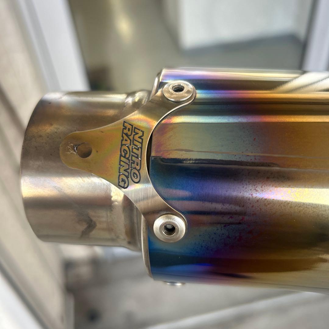 ナイトロレーシーングサイレンサー