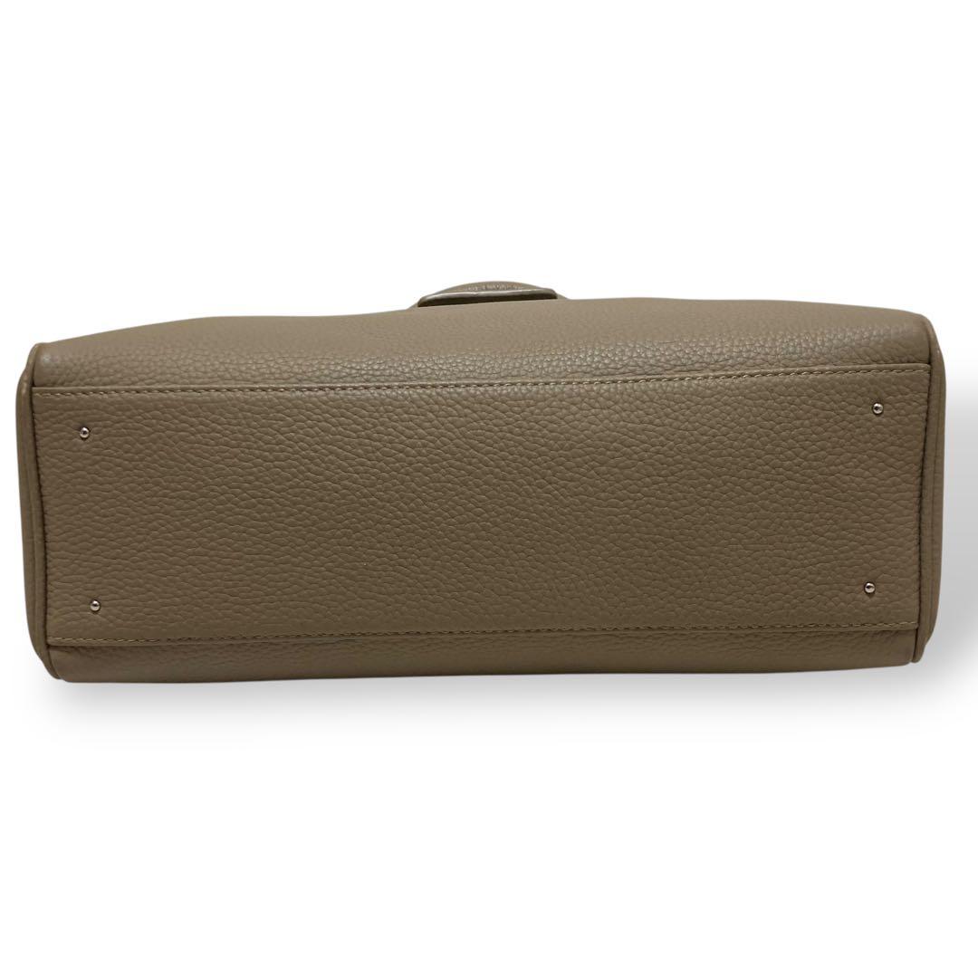 【美品】ヴァジック　エバーミニ　2way ショルダーバッグ　ハンド　オリーブ