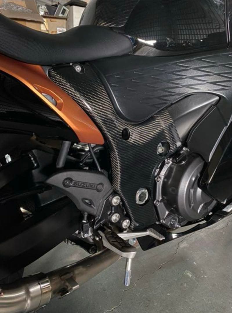 隼　フレーム用カーボンパーツ