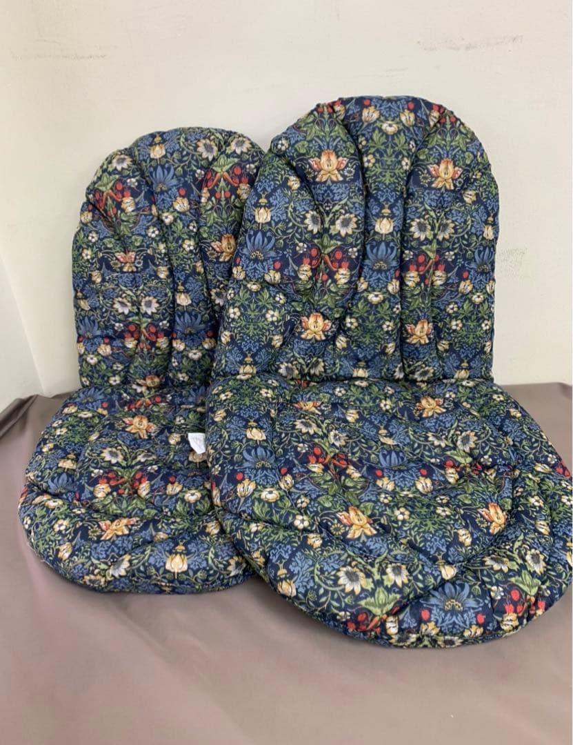 moonstar　モリス風背当て付き椅子シートクッション　4枚セット