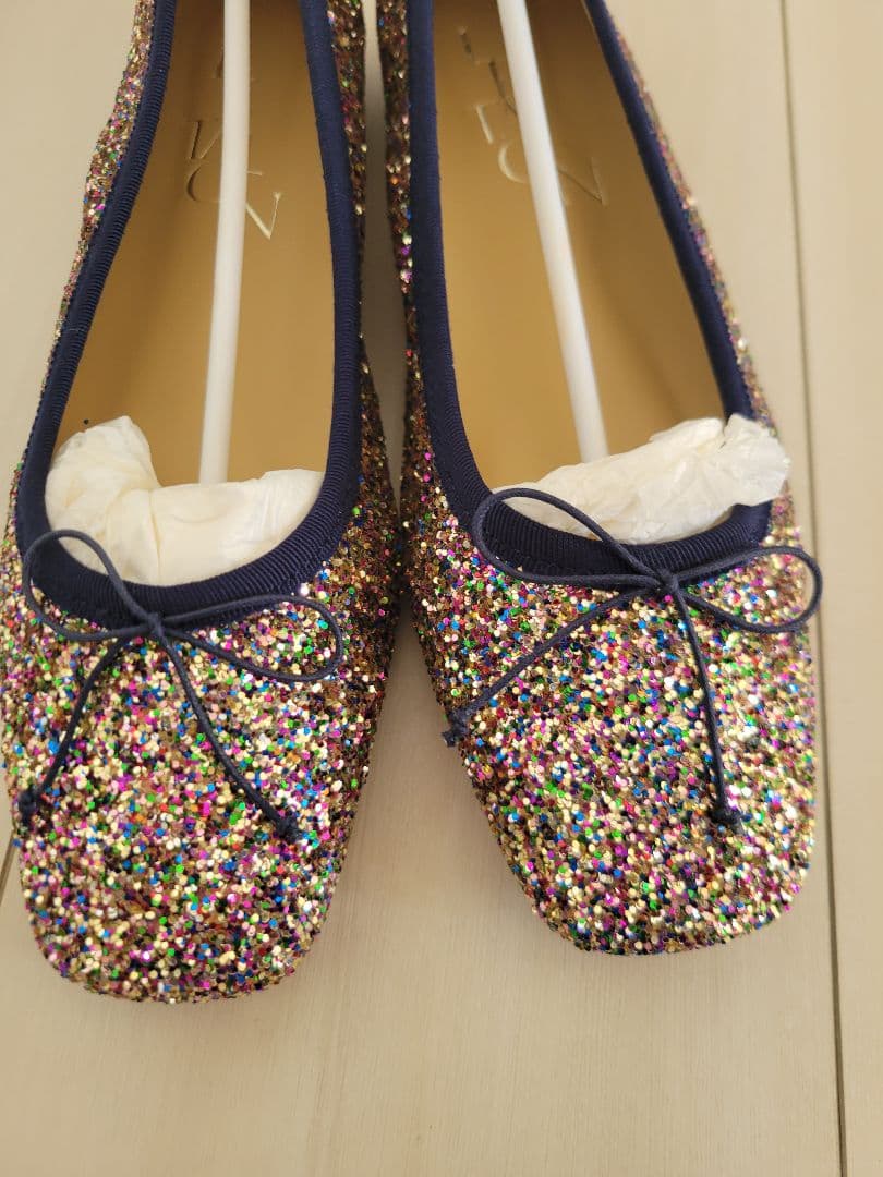 新品　LE TALON グリッター フラット パンプス 23cm