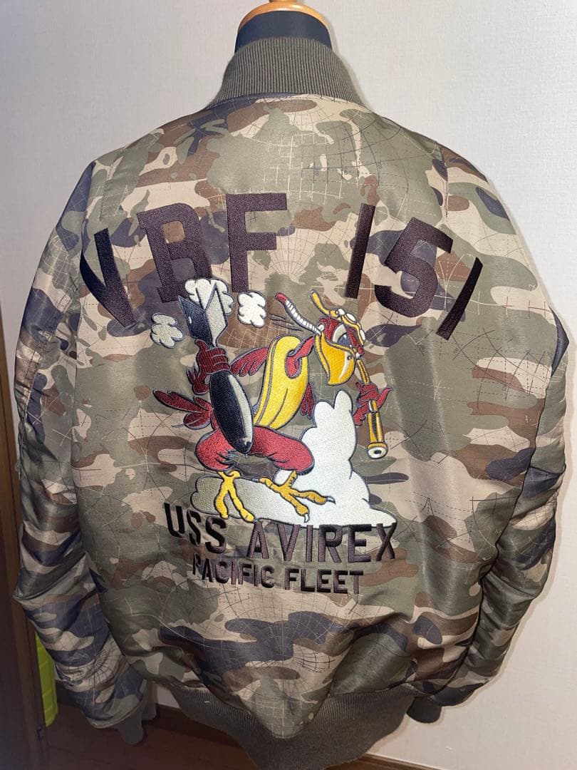 AVIREX　MA-1　U.S.SVBF-151　マスコットバード 刺繍 迷彩