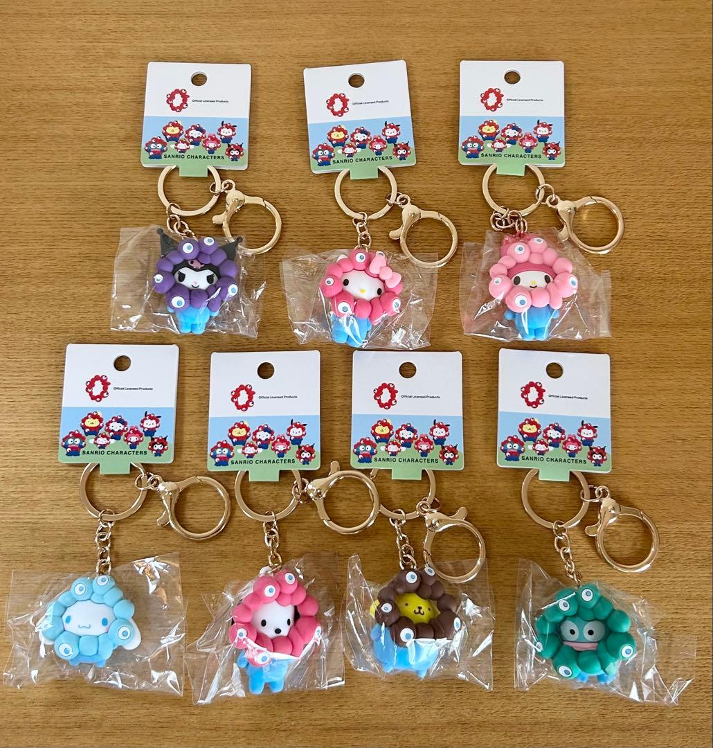 【新品】ミャクミャク　サンリオ　パステルカラーキーホルダー　コンプリート　全7種