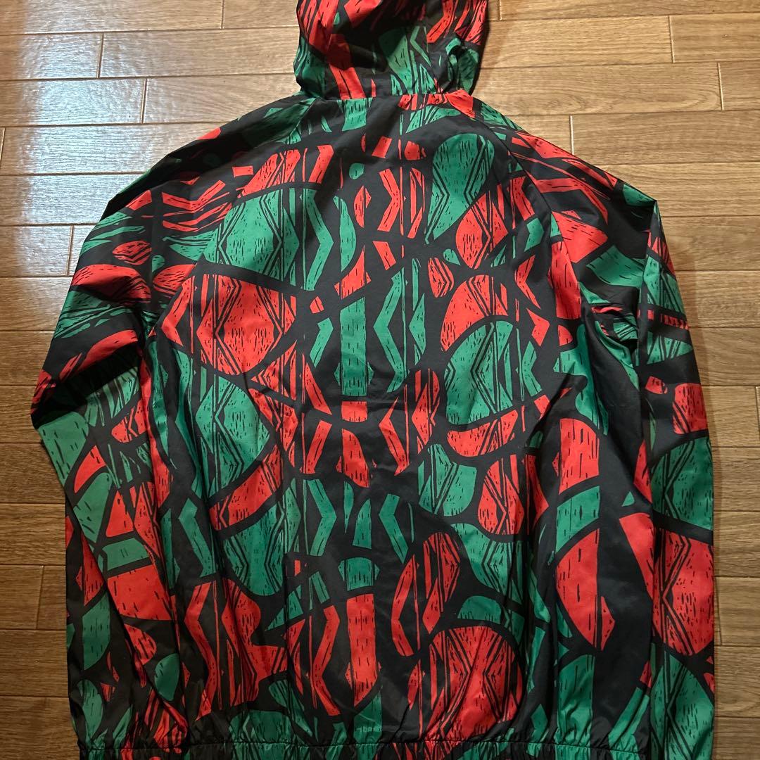 アディダス　アーセナル × LABRUM シーズナル ウインドブレーカー