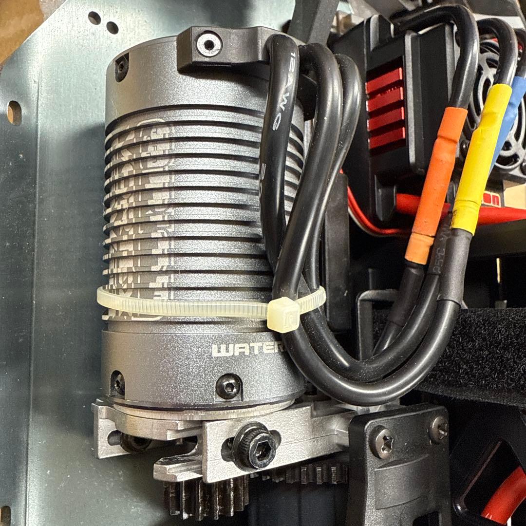 京商 1/8 EP サイコクルーザー