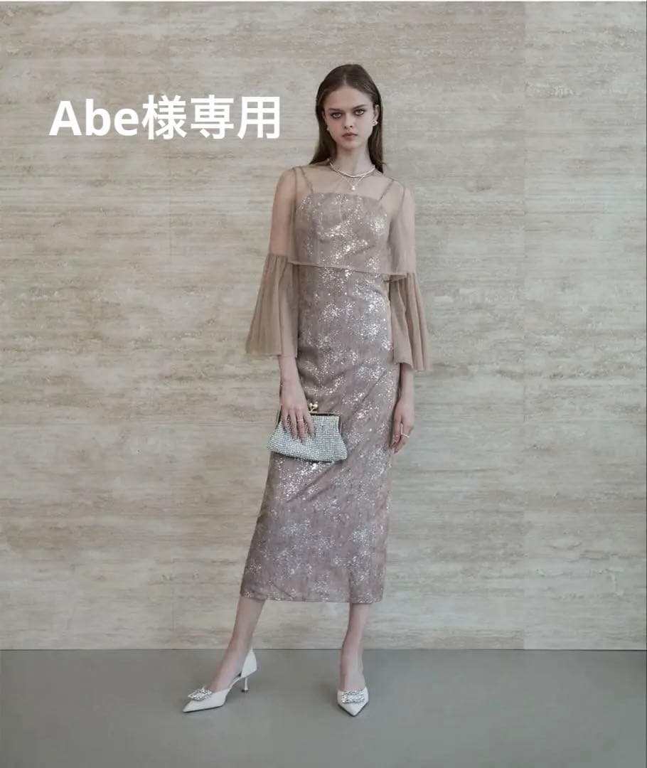 美品シアーチュールベルスリーブペイントIラインワンピースドレス　M / GRAY