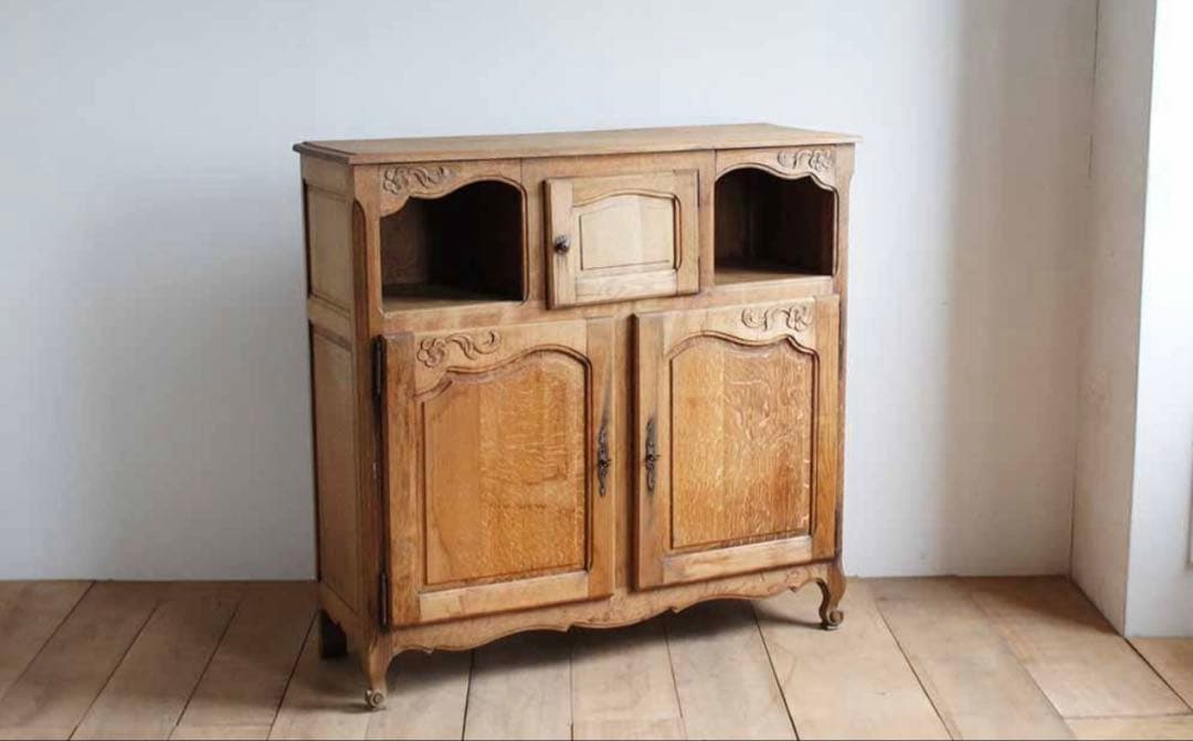 アンティーク　キャビネット