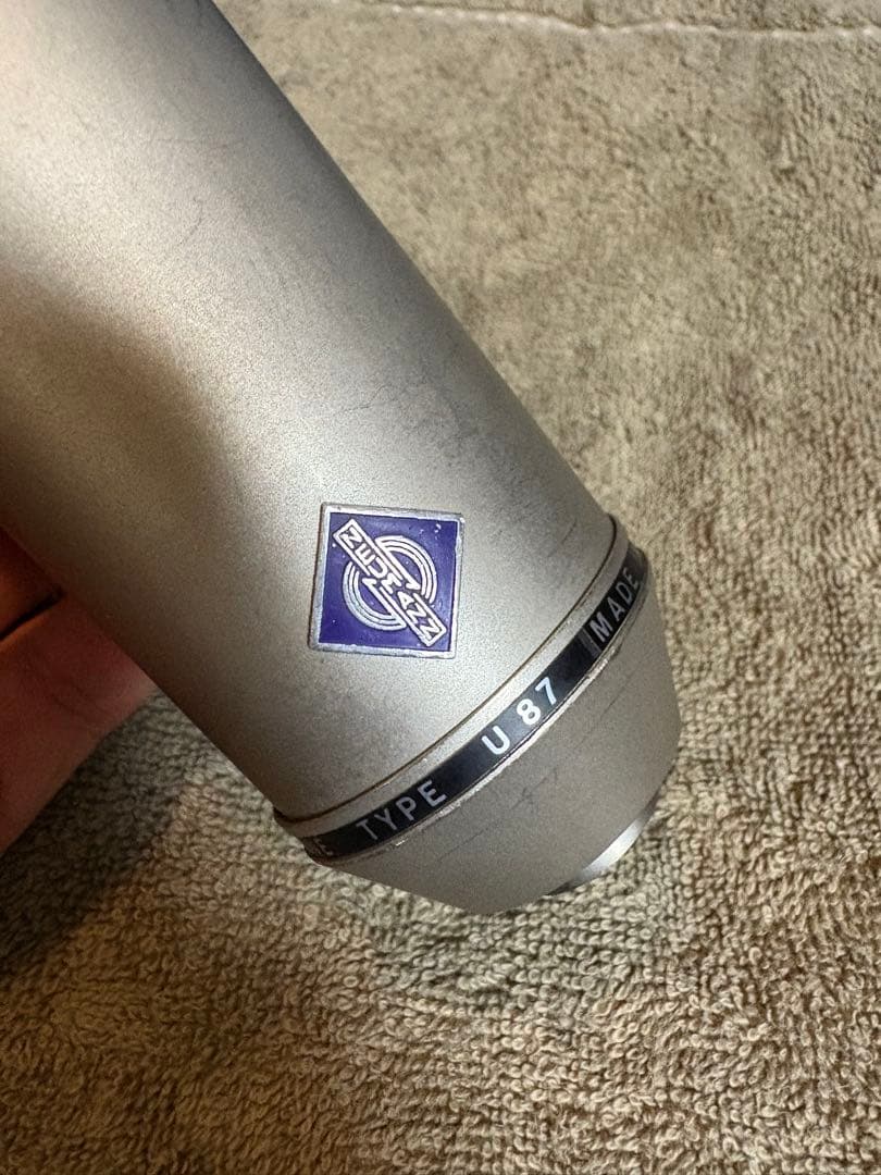 Neumann U87ai ノイマンU87ai 専用マウント付き