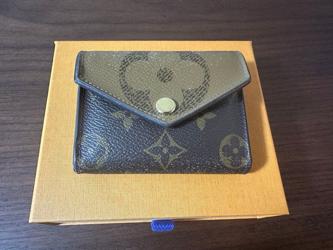 ルイヴィトン ポルトフォイユ・ゾエ