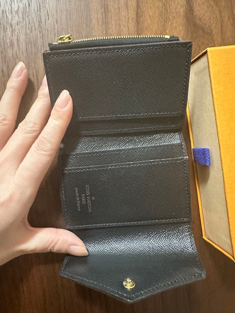 ルイヴィトン ポルトフォイユ・ゾエ