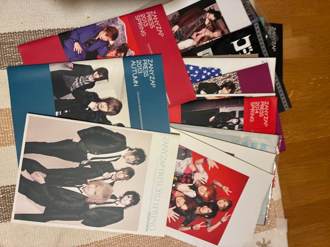 ゴールデンボンバー DVD ライブファンクラブ冊子 小物