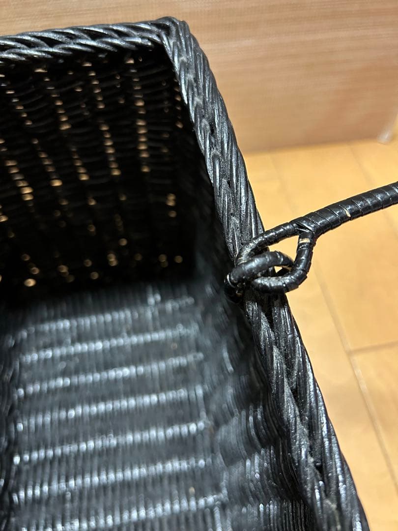 りりな　かごバッグ