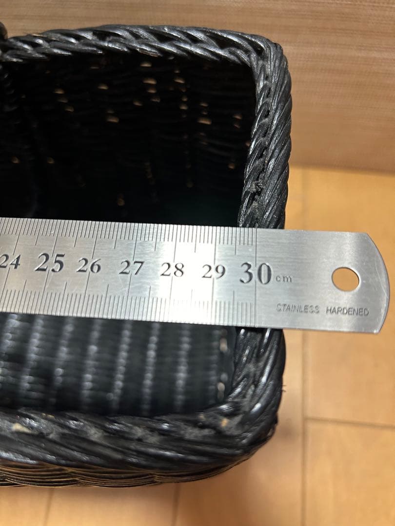 りりな　かごバッグ